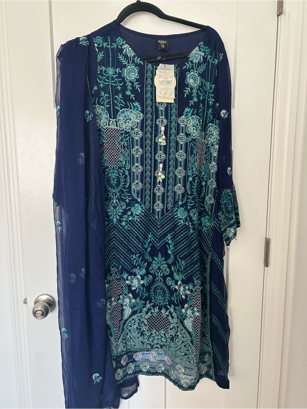 Navy chiffon, fancy, party wear shalwar kameez, with doputta. Orient brand